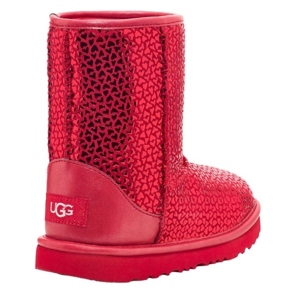 NWOT Ugg - Kids Classic II Gel Hearts Short Boots size 4 Big Kids - Picture 2 of 6
